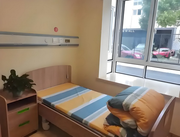 在深圳办哪些事必须要户口_E句话 | 董璇“新婚即分居”？ E句话  而是追求效应集聚